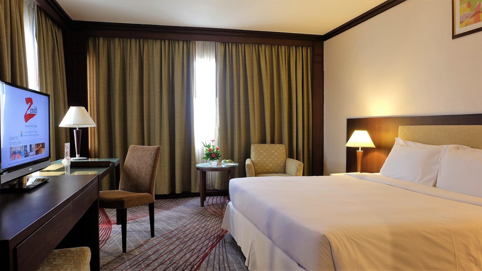 Zenith Sukhumvit Hotel Banguecoque Exterior foto