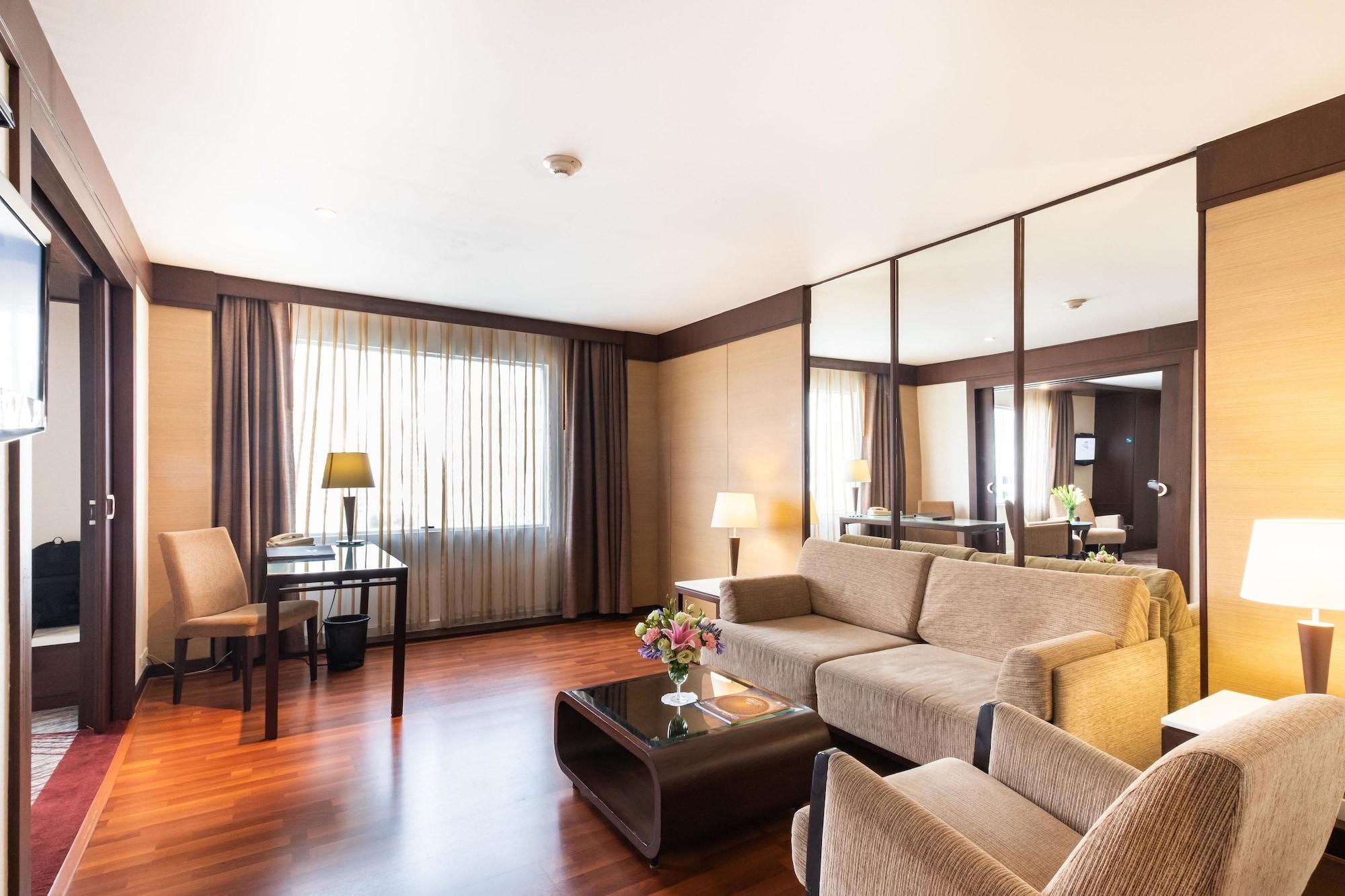 Zenith Sukhumvit Hotel Banguecoque Exterior foto
